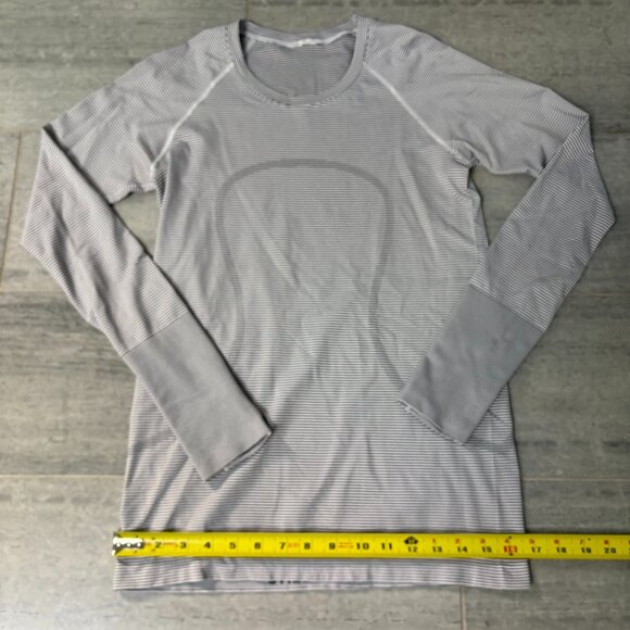 Lululemon Striped Swiftly Tech 2.0 Long Sleeve Shirt White Gray Size 8 - Picture 7 of 9